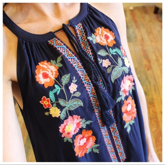 LAST ONE!Navy Floral Embroidered Halter Dress - Picture 2 of 4